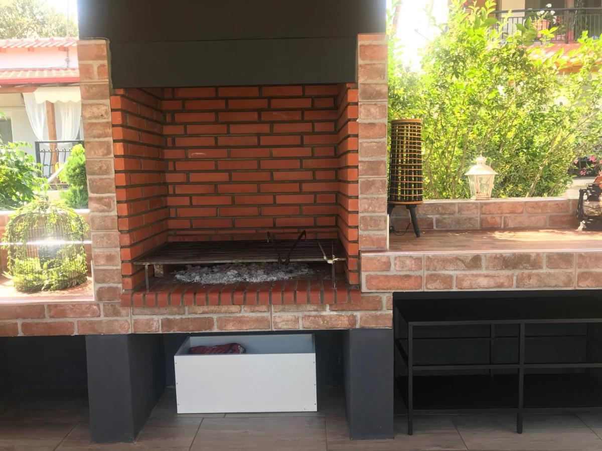 Willa Casa Dei Fiori Asprovalta Zewnętrze zdjęcie