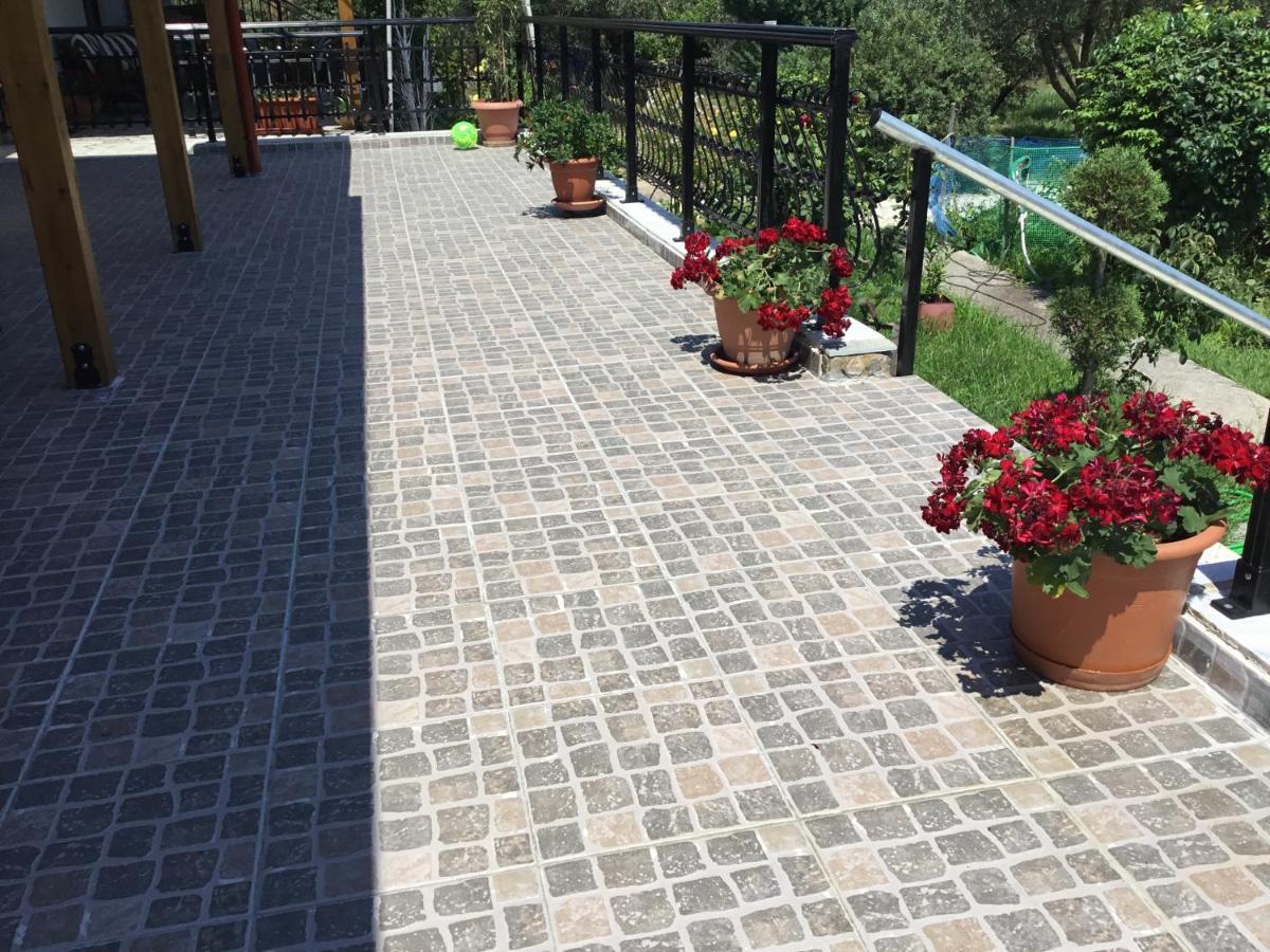 Willa Casa Dei Fiori Asprovalta Zewnętrze zdjęcie